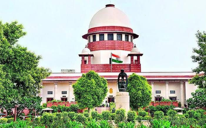 స్థానికతకు నాలుగేళ్ల చదువు తప్పనిసరి