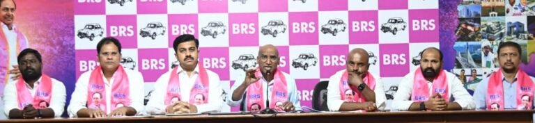 కాంగ్రెస్ నేతల 2,006 ఎకరాల భూములపైన జీవో 134తో విచారణ జరపాలి